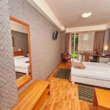 Leonardo Hotel Skopje